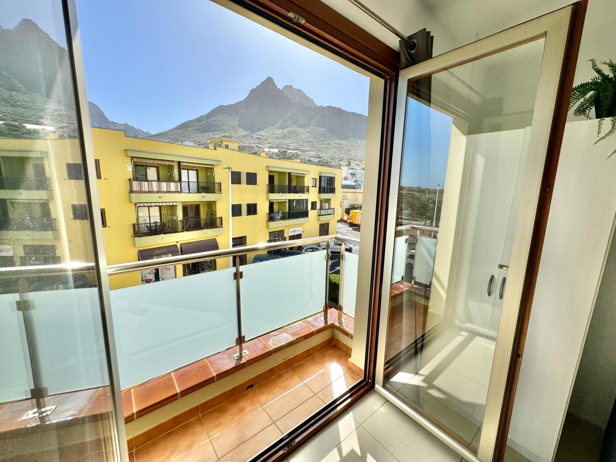 Mountain, Pool & Sea Apartment Punta Del Hidalgo Luaran gambar
